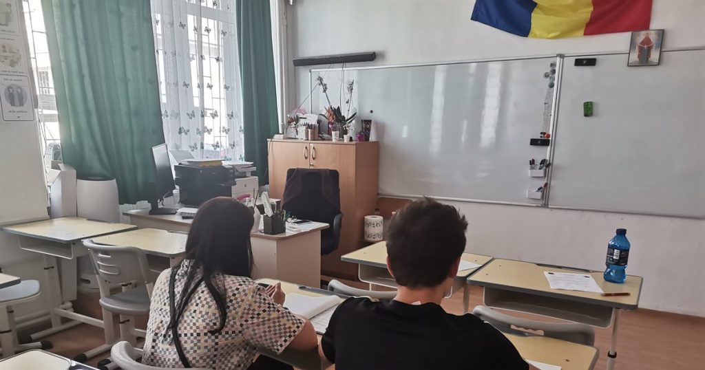 Admission to high school. Over 3,400 candidates remained unrestricted. When the second stage takes place