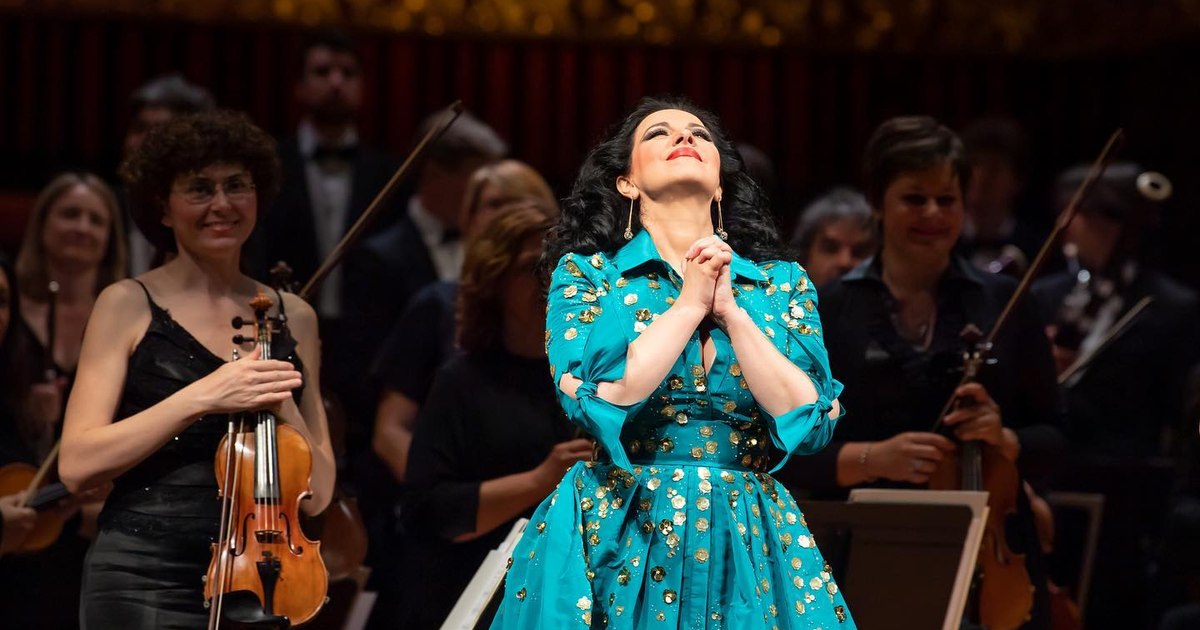Interview Angela Gheorghiu, the secrets of the great Romanian soprano who conquered the world, on the 35th anniversary of career! "I have had total confidence, since I know myself, in my artistic instinct"