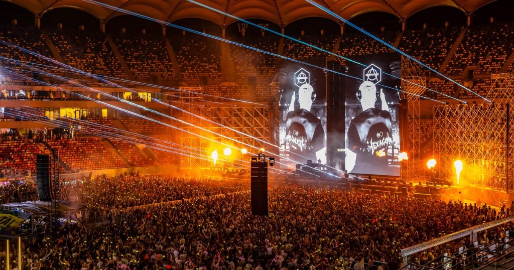 Over 60,000 people spent the second evening at Kapital