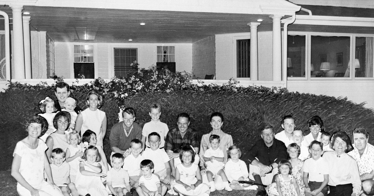 Photo family Kennedy: Saga of a dynasty between glory, tragedies and curses still disturbing America