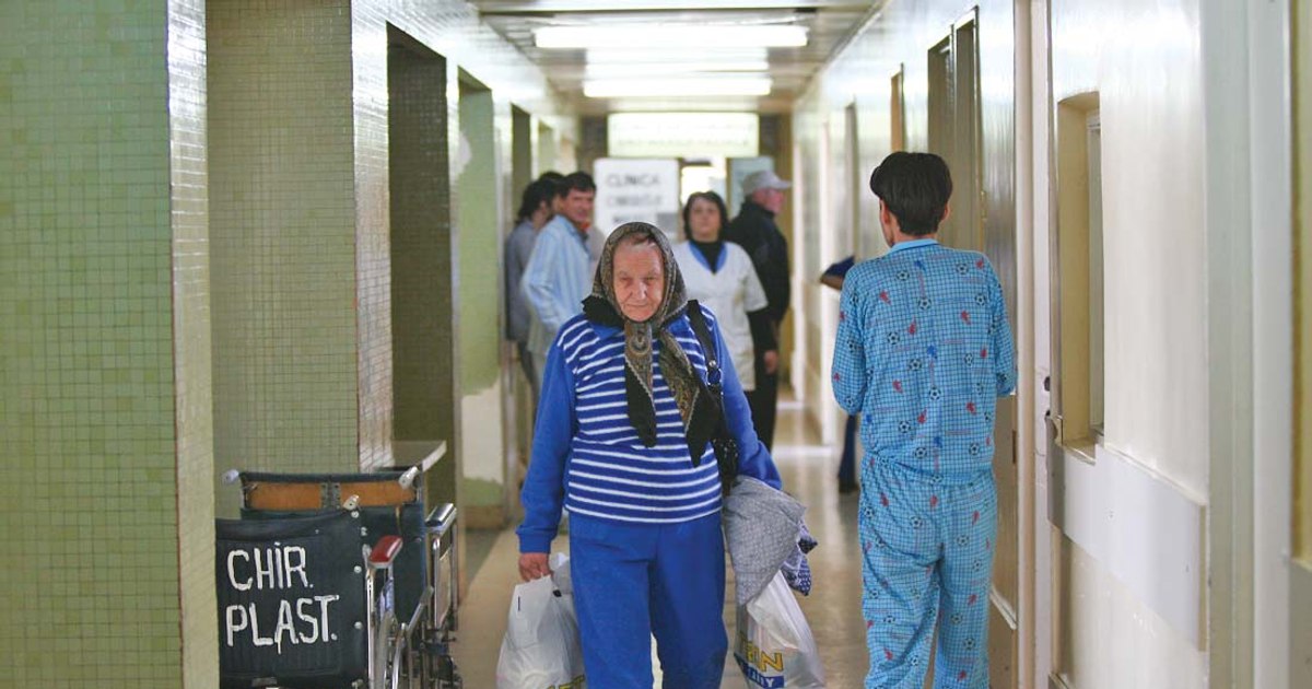 Public hospitals, paid by CNAS more for salaries, than for medical services. The conclusions of a study done over the past six years