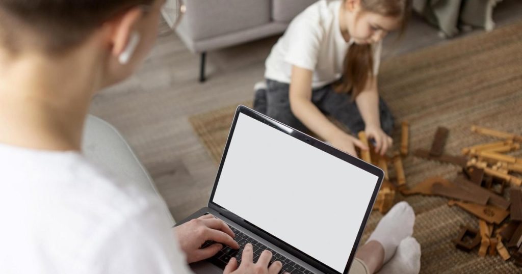 The country that prohibits the access of children on social networks. Over one million accounts of those under the age of 16 will be deleted