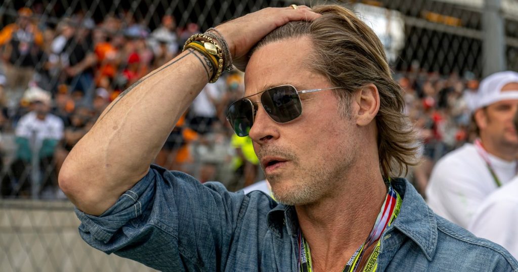 Video Brad Pitt put on his shooting team after eating four plates of ham beans. "Since then, I control myself"