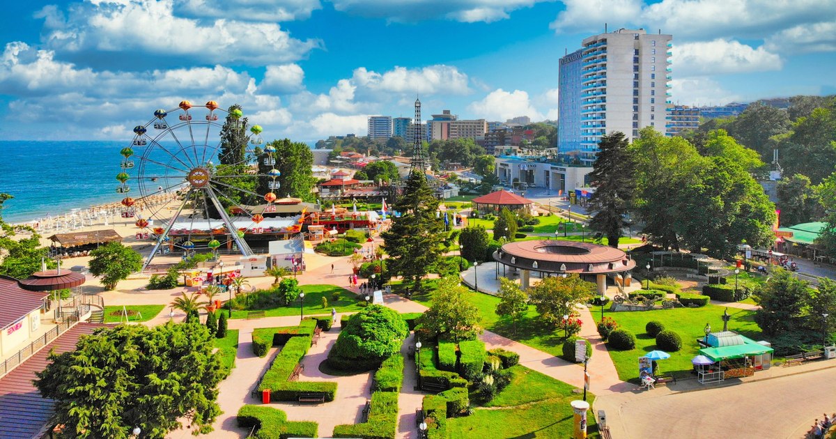 Video Luxury Holiday with little money: As much as Bulgaria All Inclusive costs in 2025, in the resort that wanted to beat the French Riviera