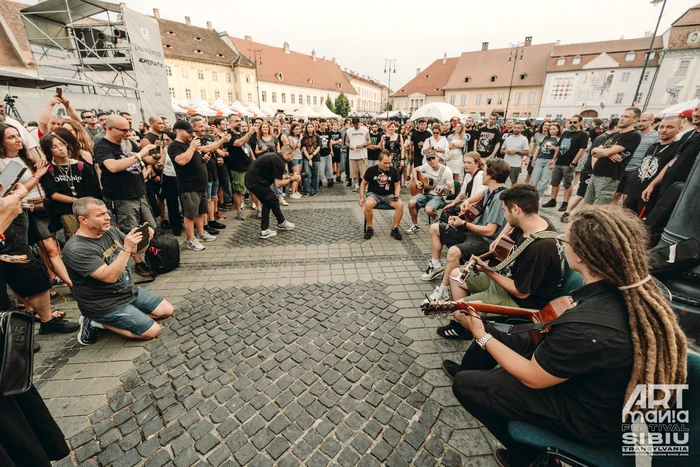 Rock Talk - School of Rock and guitarists at Artmania 2025 Photo Artmania Festival