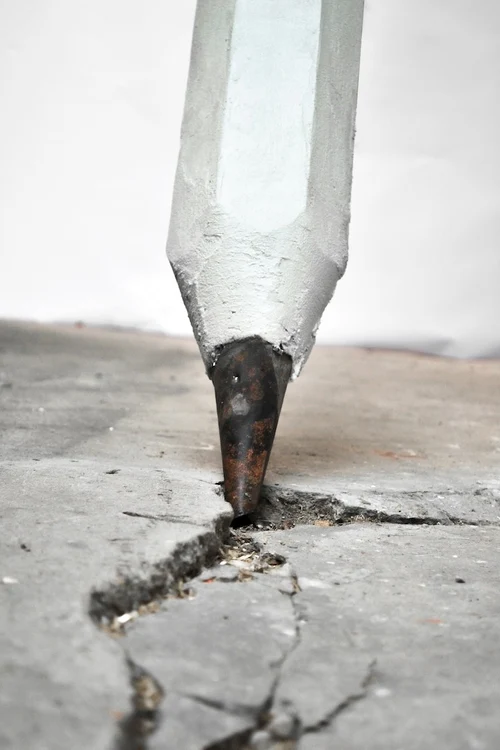 Thumbnail pencil, Alexandra Constantinescu Young Blood 5 0 JPG