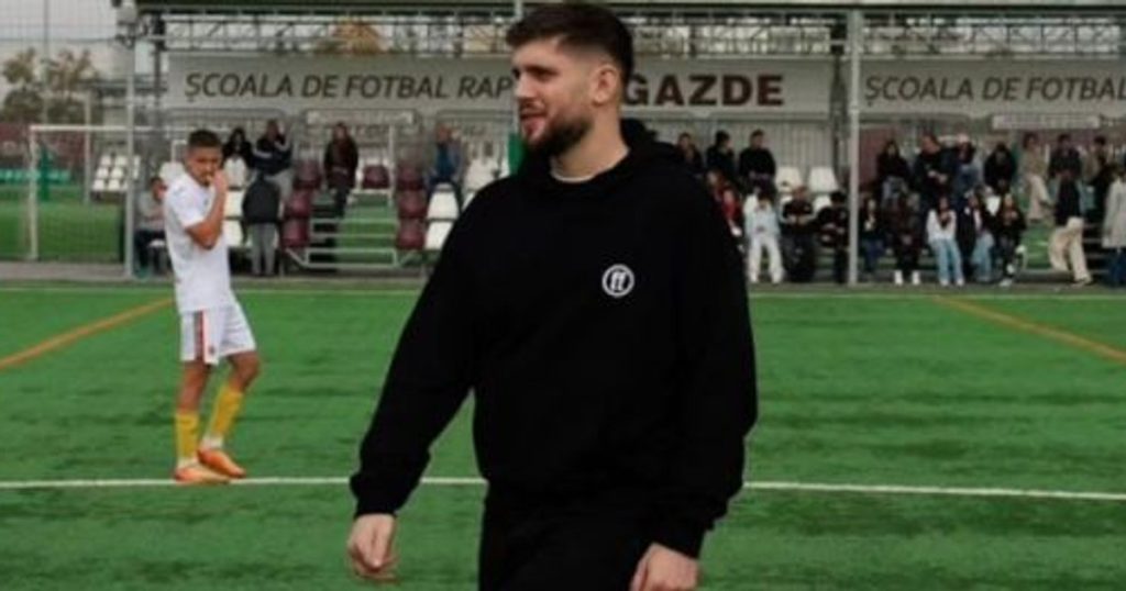 A defender who argued with the supporters of the Rapid left Giulești. Will be beaten to save from relegation