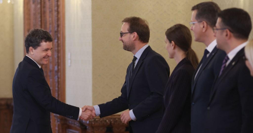 Analyze the stakes of the relationship of Nicușor Dan-USR and the concession that PNL has to do. "He cannot exercise his mandate with results if he has no support"