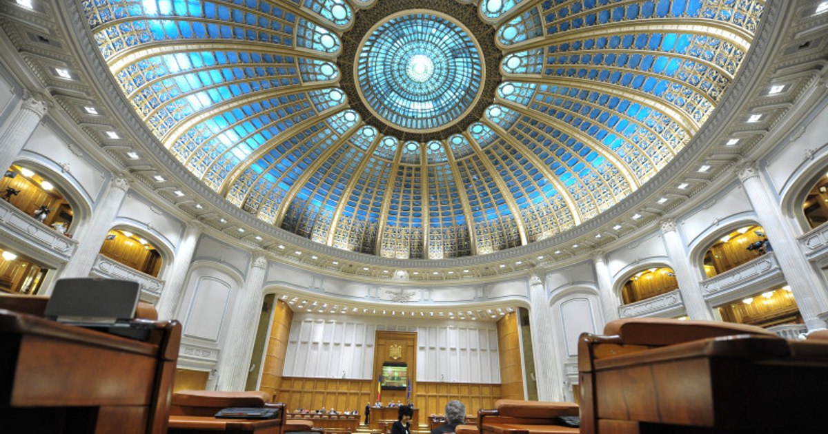 Andrei Caramitru warns that a PSD-gold government is being prepared. Everything would only be possible with Nicușor Dan's acceptance