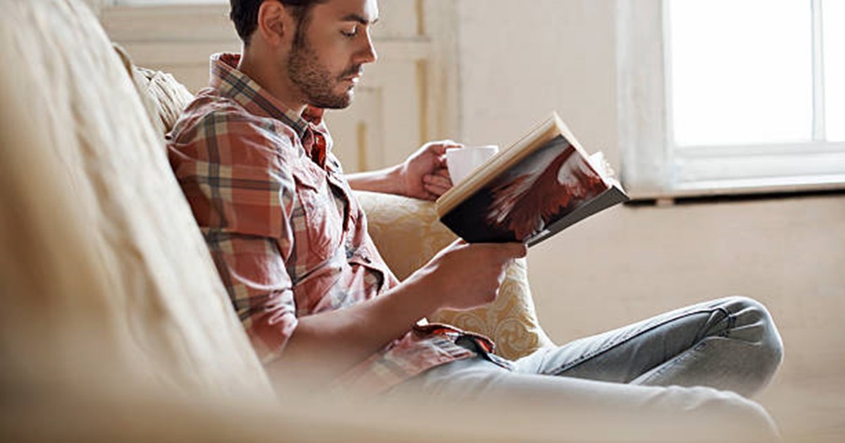 Culture analysis, a luxury that few Romanians allow. "Going to the theater is not a priority when there is no money for bread"