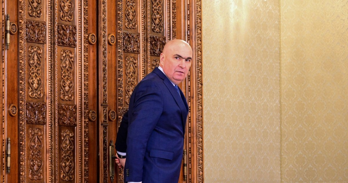 Gold, a new attack on the prime minister. "Ilie Bolojan indebted each Romanian with 12,000 euros when he worked on finance!"