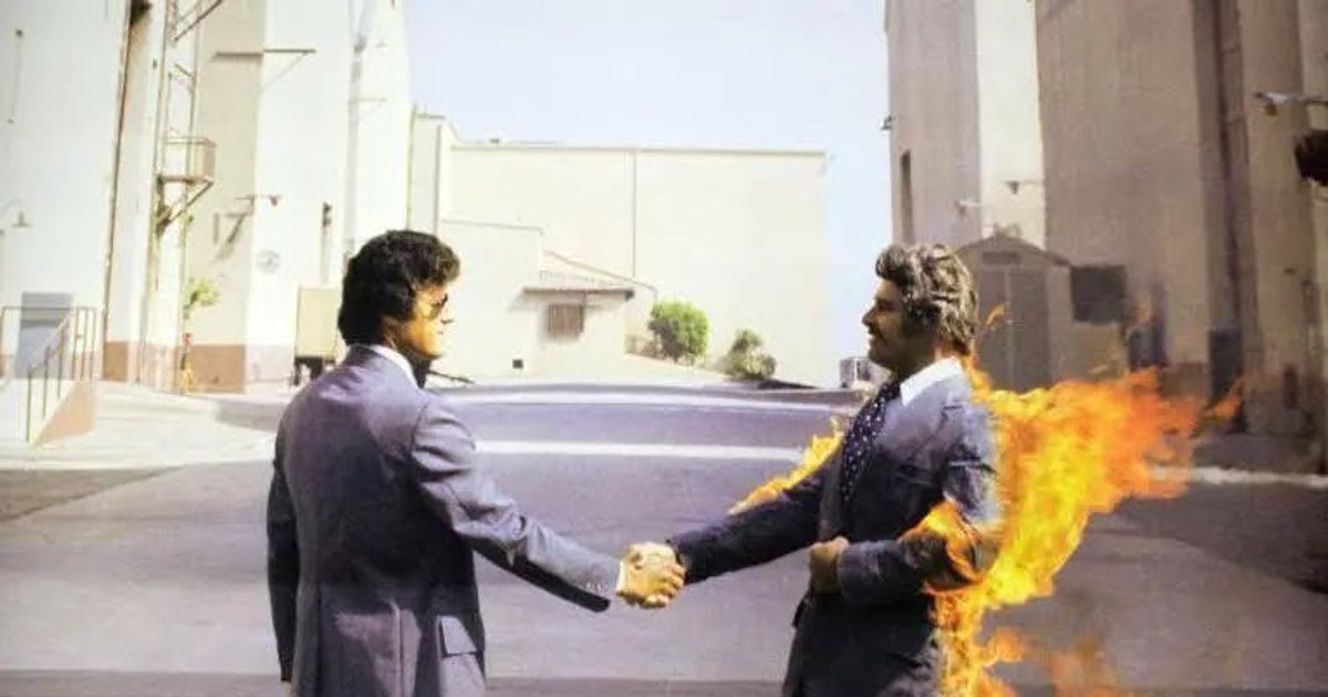 He died "the man in flames" on the cover of a famous album, a legendary Hollywood stuntman