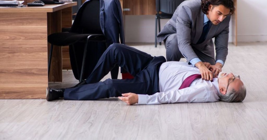 How do you recognize the symptoms of a stroke (stroke): Early signs and what to do