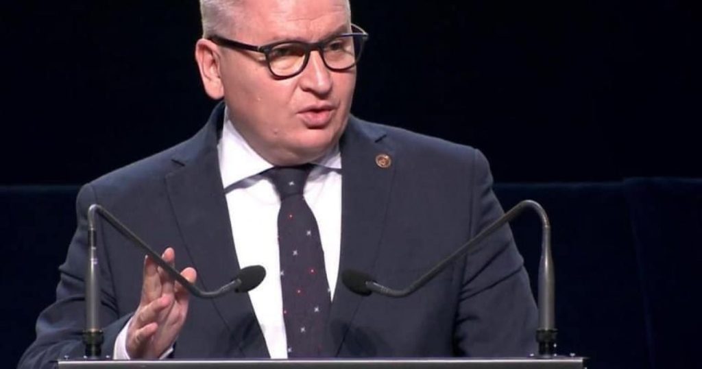 PNL criticism on the topic of private pensions. Florin Roman accuses Bolojan of strikes in Pillar II: "We are talking about a false liberal"