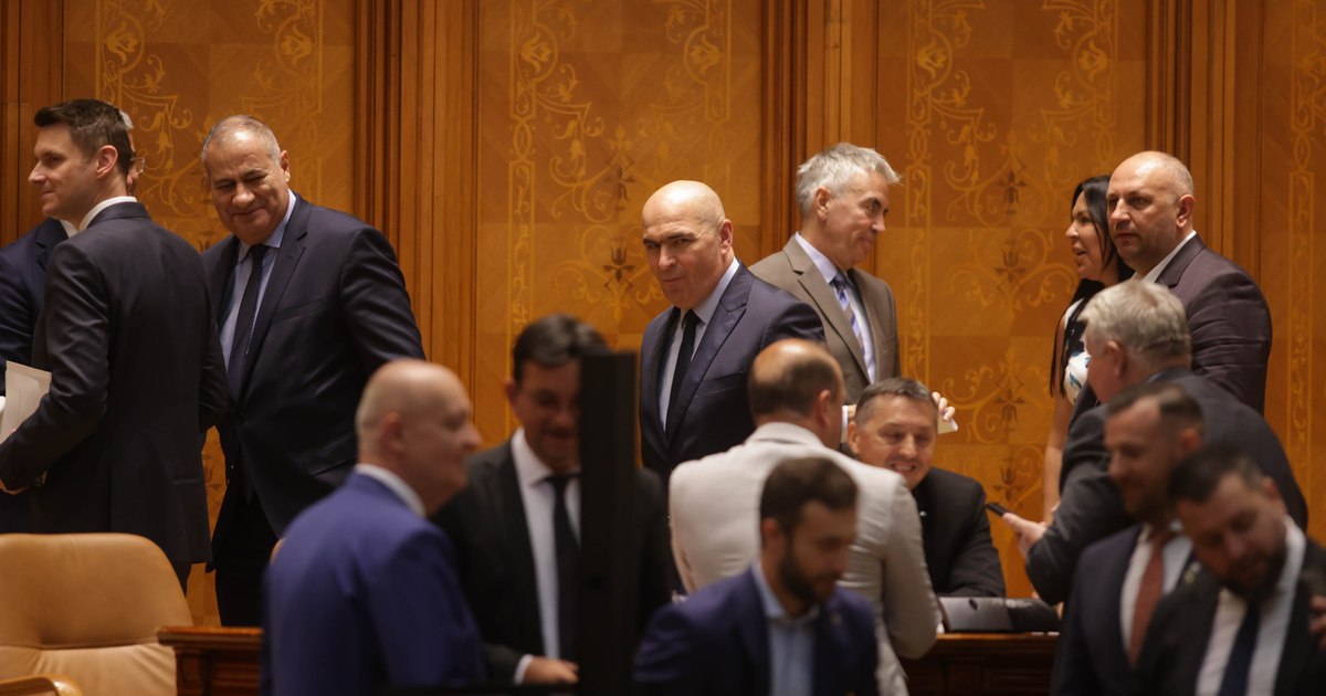 Romanians, revolted by the fiscal chaos. Experts say that the PSD brakes the vital reforms: "The world believes that only the people suffer"