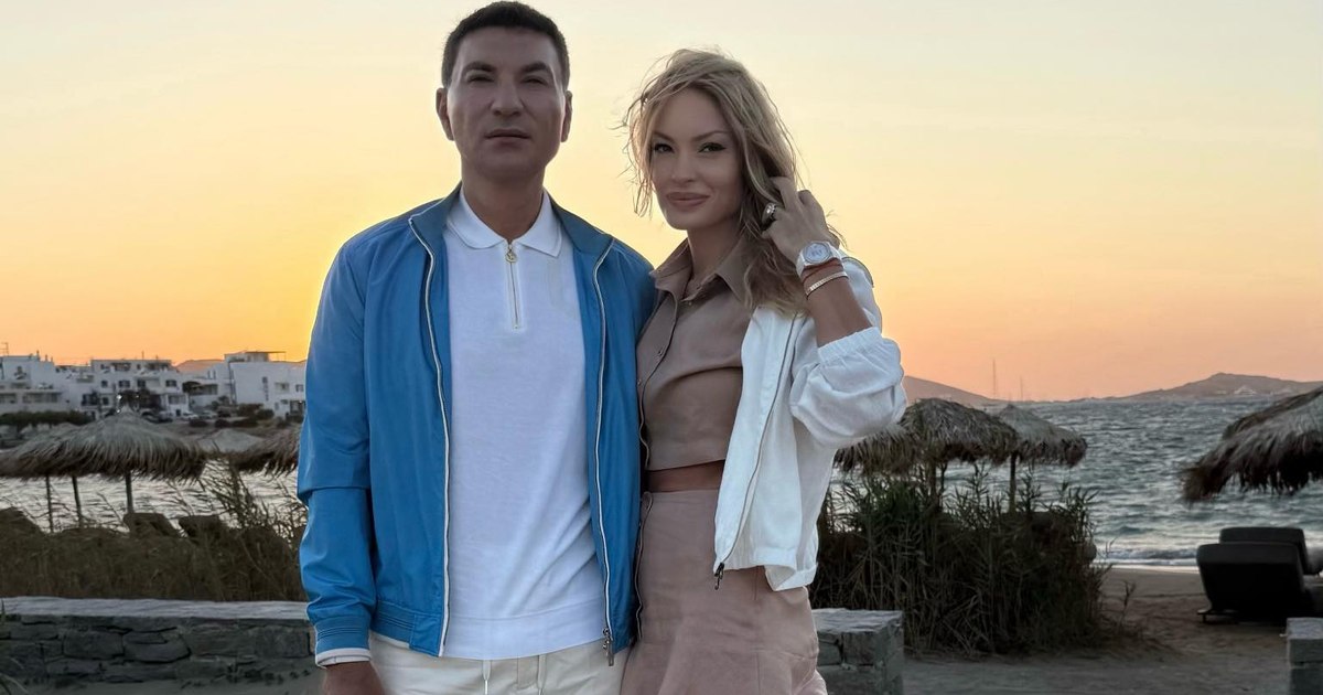 Romantic holiday for Cristi Borcea and Valentina Pelinel. The businessman is worried about the fans: "There is a wax statue"