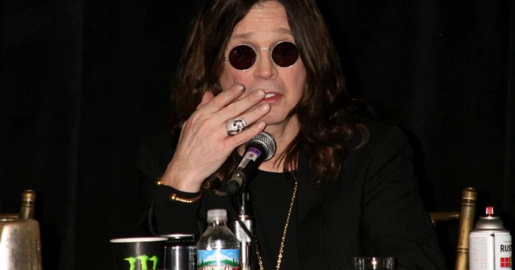 The BBC has delayed at the last moment the broadcast of a documentary presenting the last years of Ozzy Osbourne's life