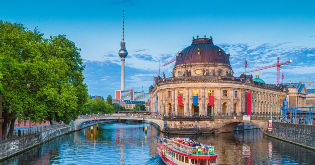 The European capital that does not have a problem with excessive tourism. "There is enough space"