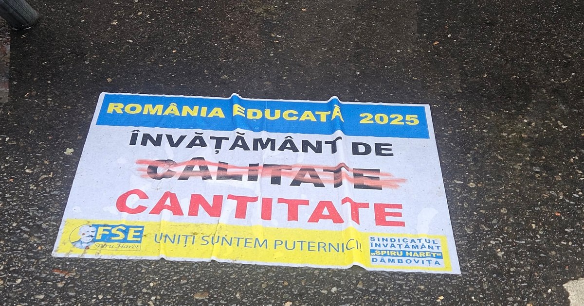 The fourth week of protests organized by the educational unions at the headquarters of the Ministry of Education: "Rain torrential. We resist!"