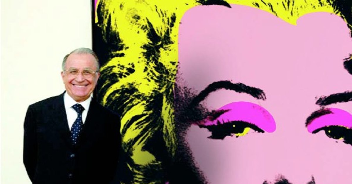 The story of the most unexpected image with Ion Iliescu: In slippers, near Marilyn Monroe. How did he get to Playboy