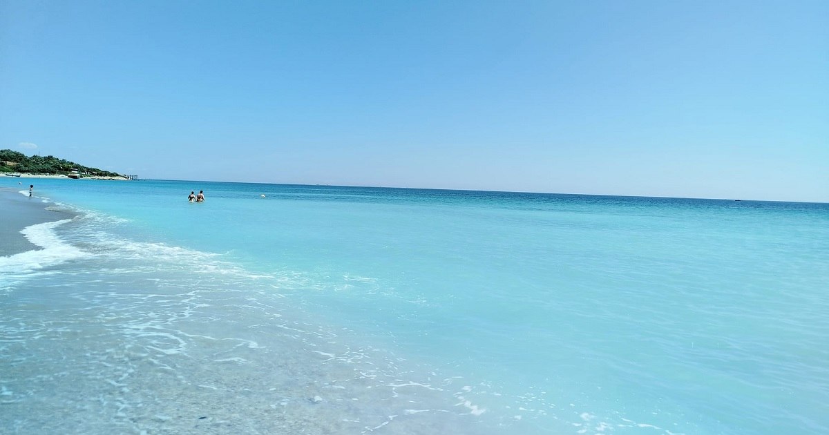 The top of the beaches with fine sand and smooth entrance in the water on the Romanian coast. Where to spend your perfect holiday with children