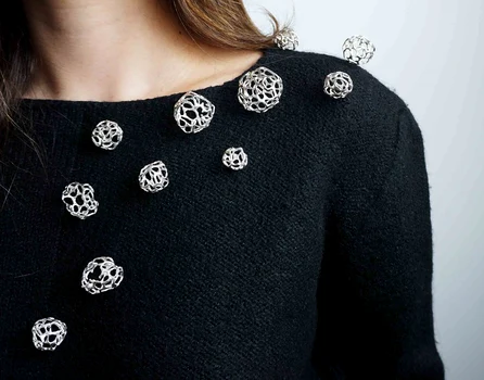 Contemporary jewelry creation by Alice Elena Protopopescu Photo source author