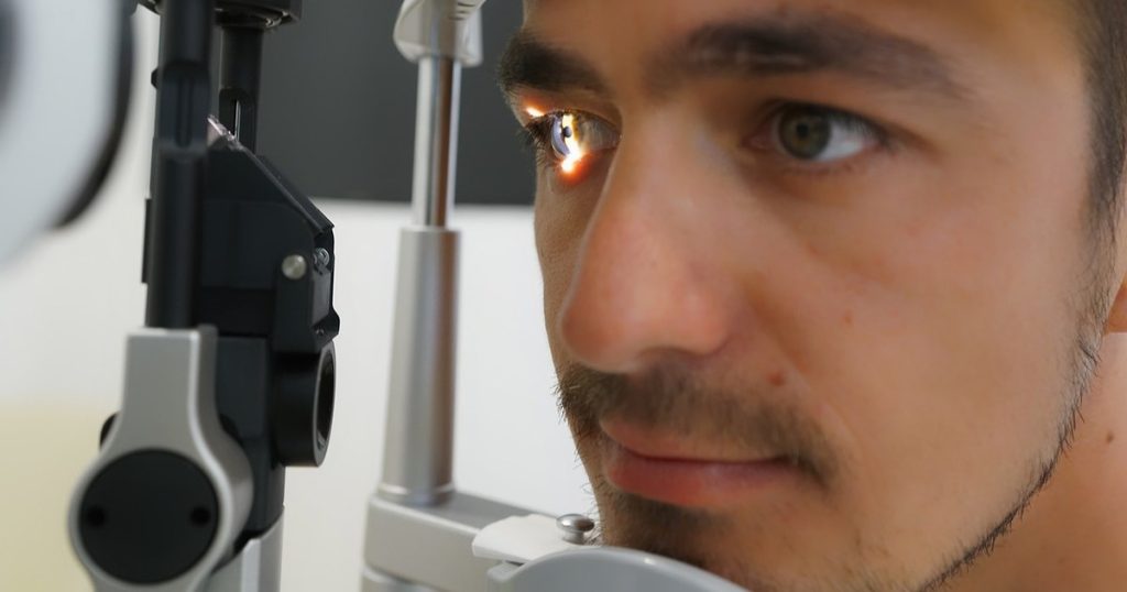 Warning about the condition that does not hurt and does not give symptoms at first. Doctor: "Patients risk losing their sight."