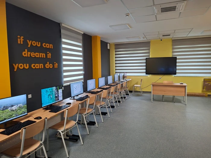 IT Hall PHOTO COSMIN ZAMFIRACHE