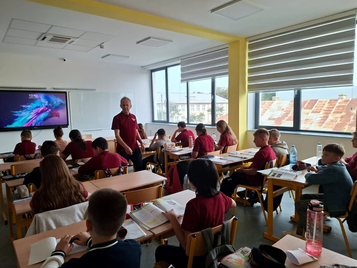Classroom at Darabani PHOTO Cosmin Zamfirache