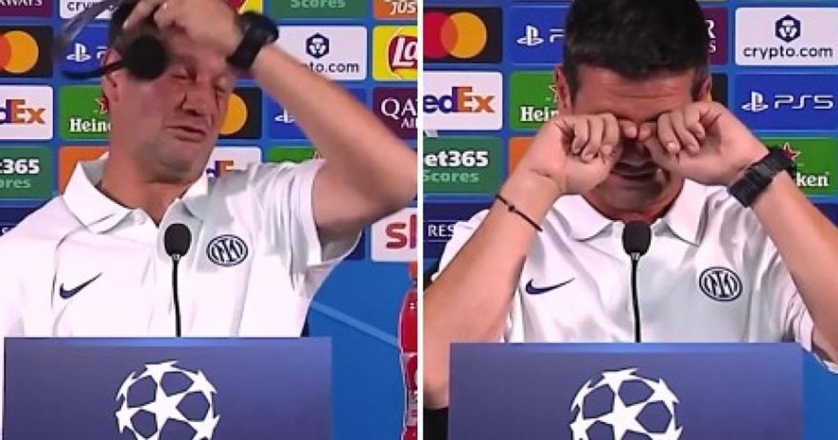 Comic moment with Cristi Chivu. The headphones used for translation broke his ears and made him cry