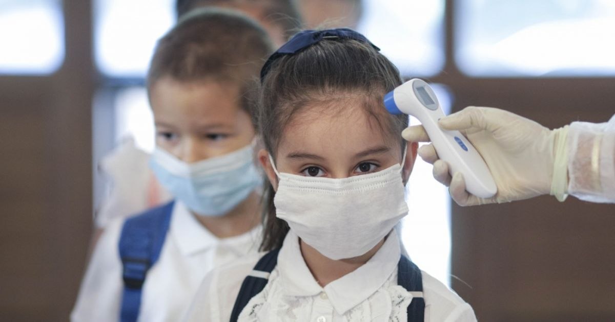 Covid-19 analysis returns in force at the beginning of the school year: "We have an increase of over 80% per week." Unusual symptoms in children