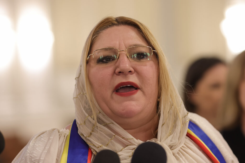 Diana Şoșoaca, quoted at the General Prosecutor's Office as a Suspect for Legionary Propaganda