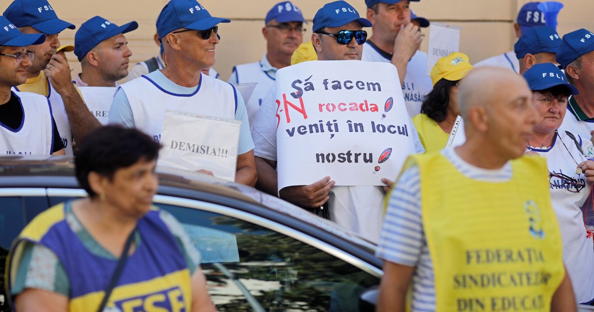 Education trade unionists, appeal to directors and inspectors: "Do not stop colleagues who want to express their problems"