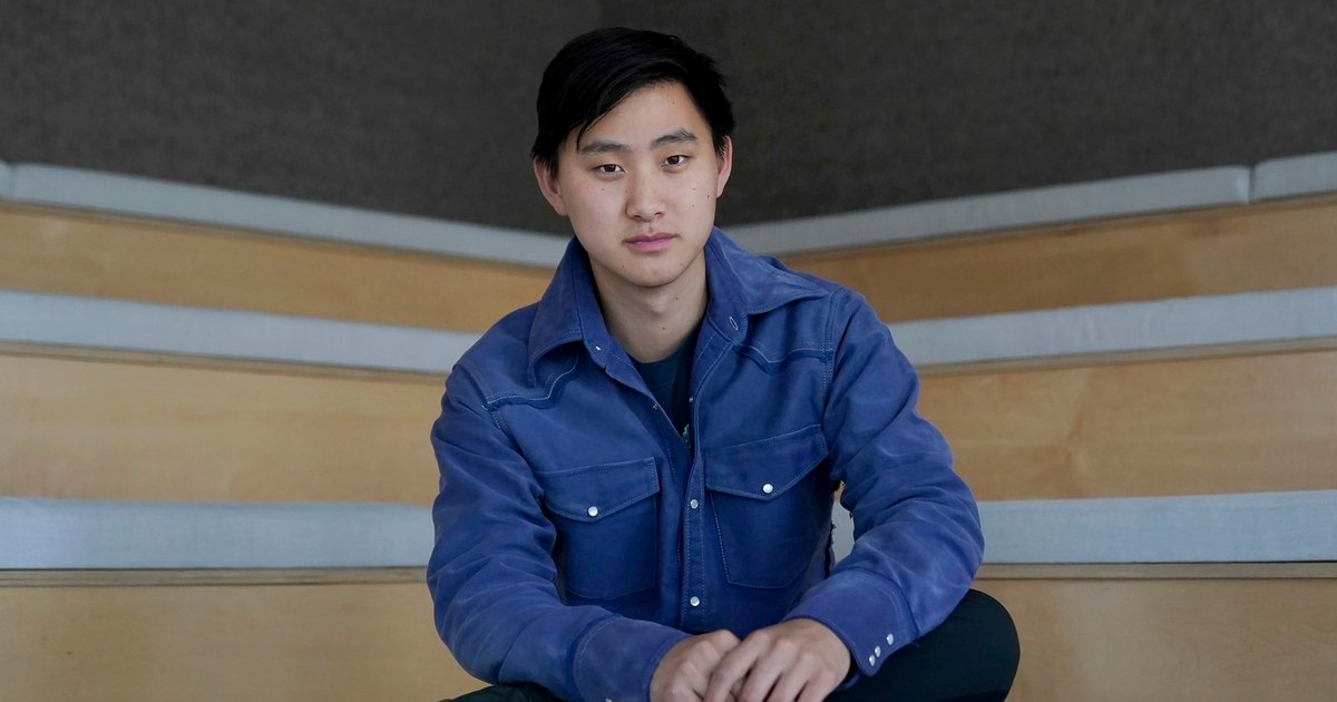 "Forget about games and sports." Children's Tip at Alexandr Wang, the youngest billionaire in the world