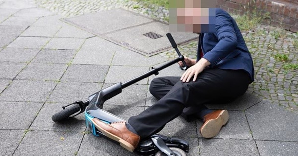 Limited speed to a maximum of 25 km/h and mandatory helmet for electric scooters. What changes do the parliamentarians prepare