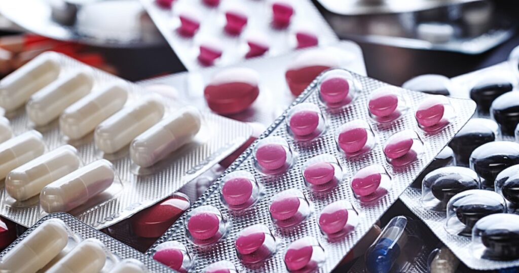 Medication producers warn: generic substances reach a delay of up to 2 years. Patients will be the most affected
