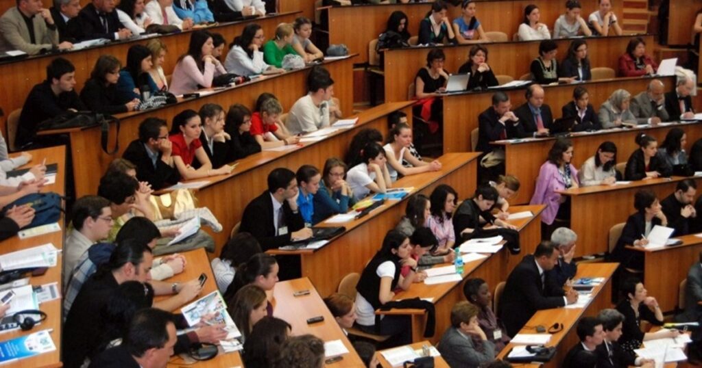 Student scholarships in the academic year 2025-2026. Announcement of the Ministry of Education