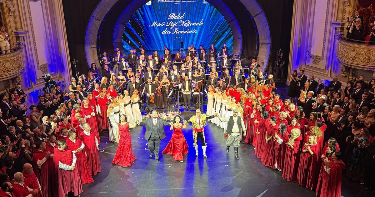 The Great National Lodge in Romania opened the Masonic year 2025-2026 through a Viennese ball at the Bucharest National Opera