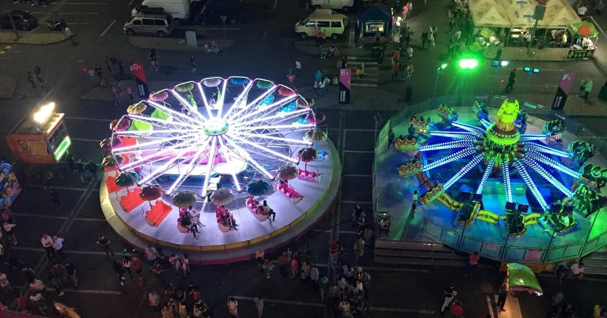 The brother -in -law and granddaughter of President Nicuşor Dan, at the traditional fair in Vaslui. "I remembered my childhood and brought my daughter to see how it is at the bits, to the grandparents"
