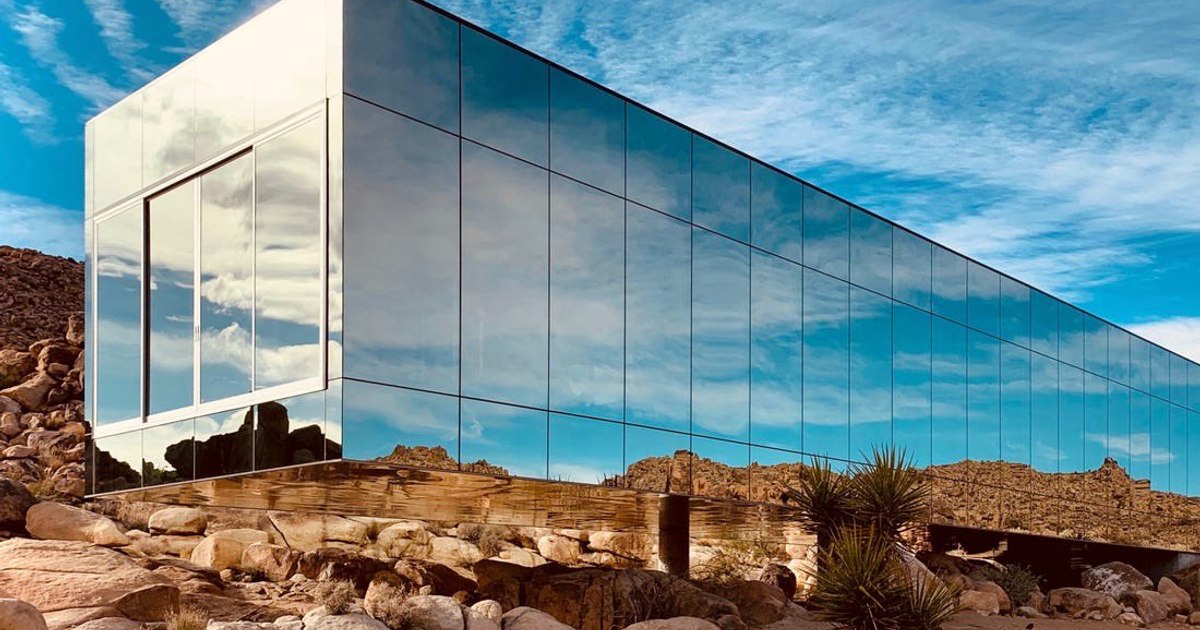 Video a selfie in the bathroom of an Airbnb cost $ 10,000 on a tourist: "I paid thousands of dollars so I can't close an eye"