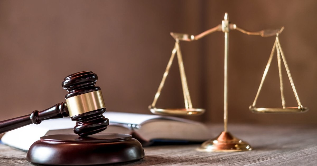 Chatgpt, the first lawyer consulted by Romanians. Artificial intelligence changes the rules of legal game