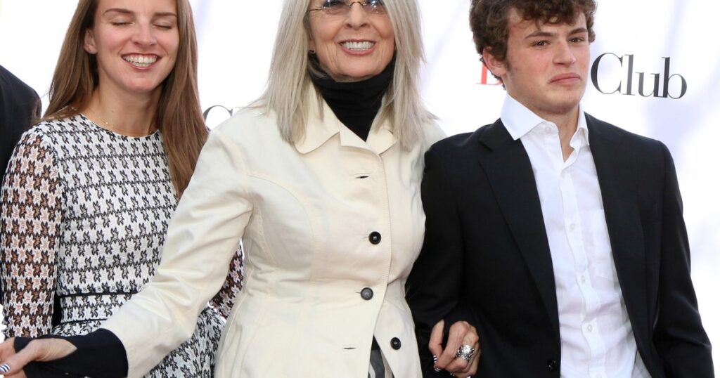 Diane Keaton's family reveals the actress' cause of death. "Even old friends were not fully aware of what was happening"