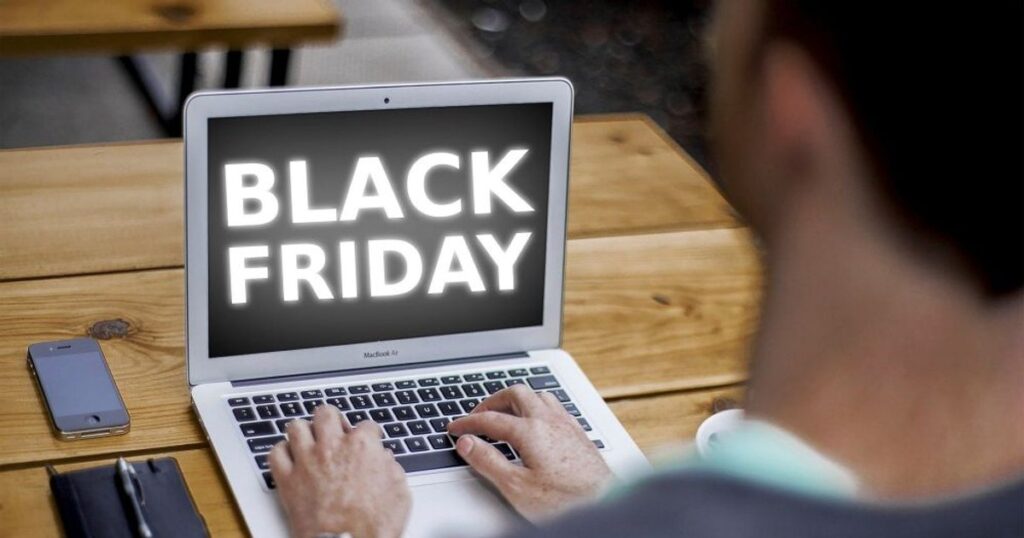 How to prevent online Black Friday scams. Advice from the police and banks