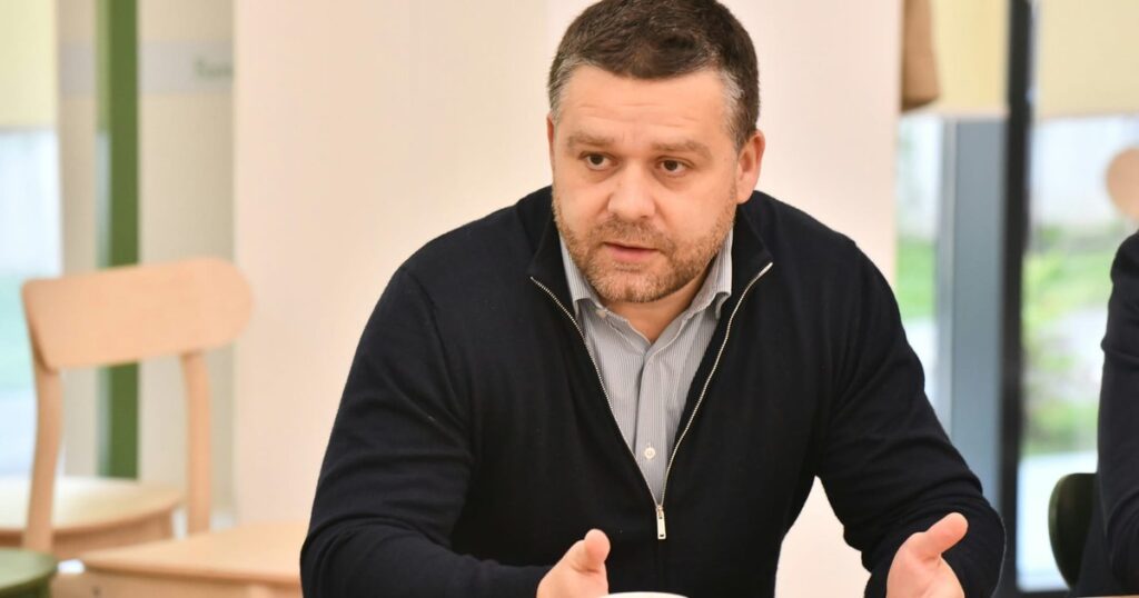 No referendum to eliminate special pensions, the ruling coalition decided. Ciprian Ciucu: "The solution will have to be constitutional and political"