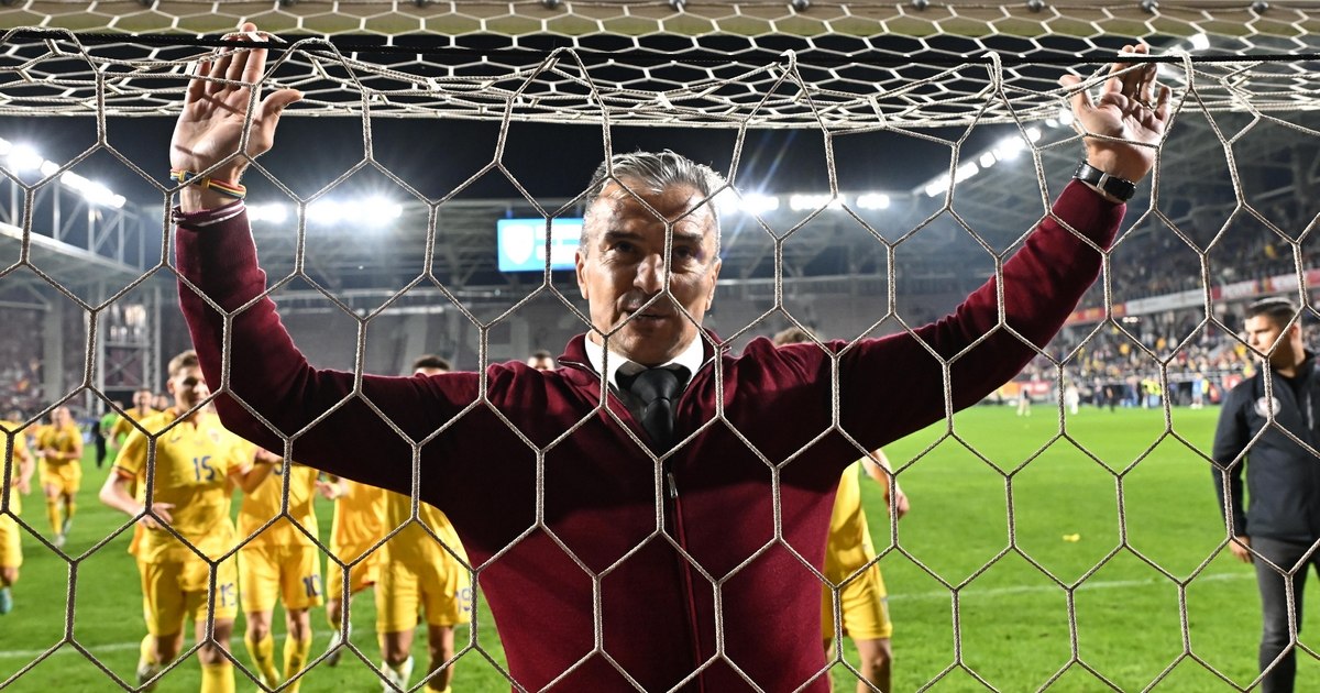Rejected by Dan Petrescu, CFR Cluj chose a coach with a "railroad" past. The runner-up took her mind off the play-off