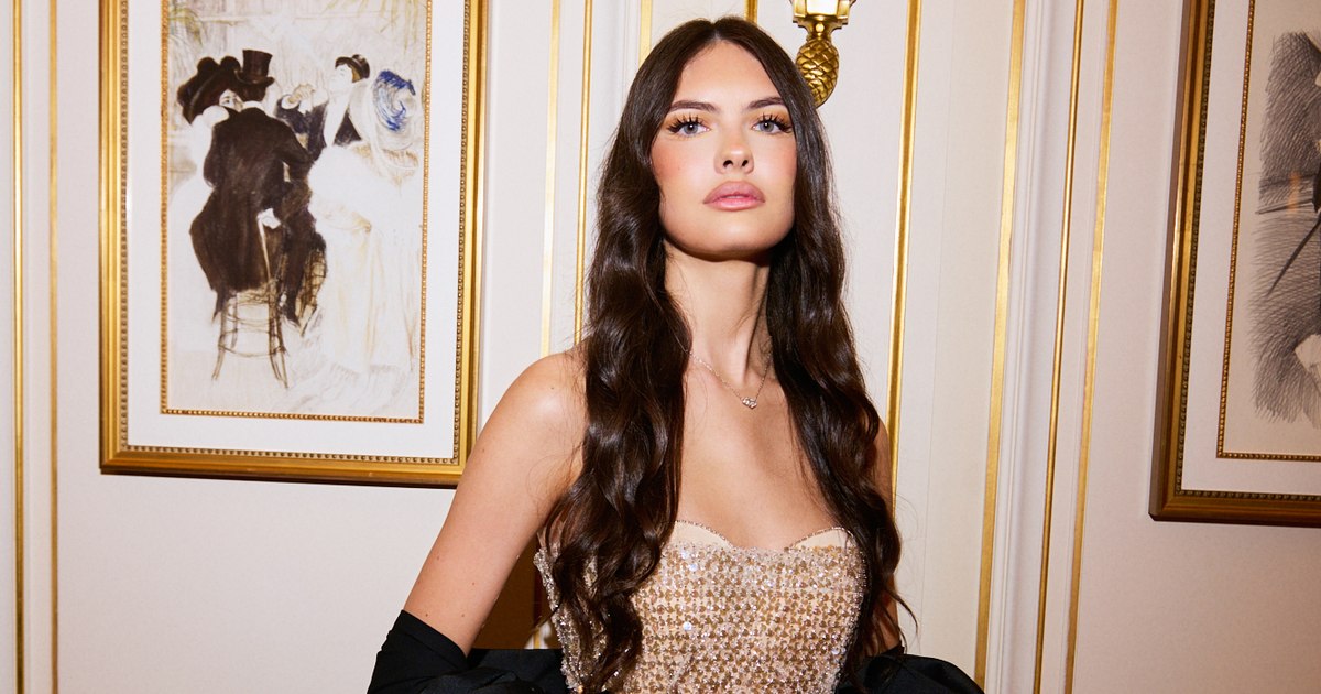 "The Artist", the collection of Roxana Ostroveanu, conquered Paris Fashion Week 2025