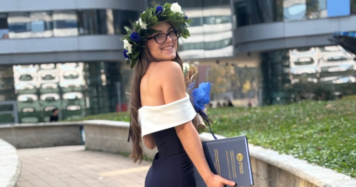The story of the Romanian lawyer from Turin who graduated from Law in three years, with a thesis on Ceaușescu. "In the last year and a half I took 21 exams"