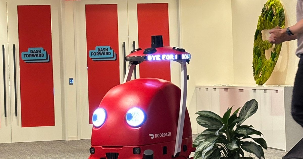 Video the future of orders at home. An American company tests robots for home deliveries