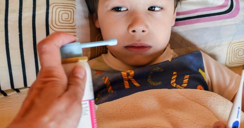 Virus explosion, what we need to know. Doctor: "There are no parents more stressed by snot than Romanians!"