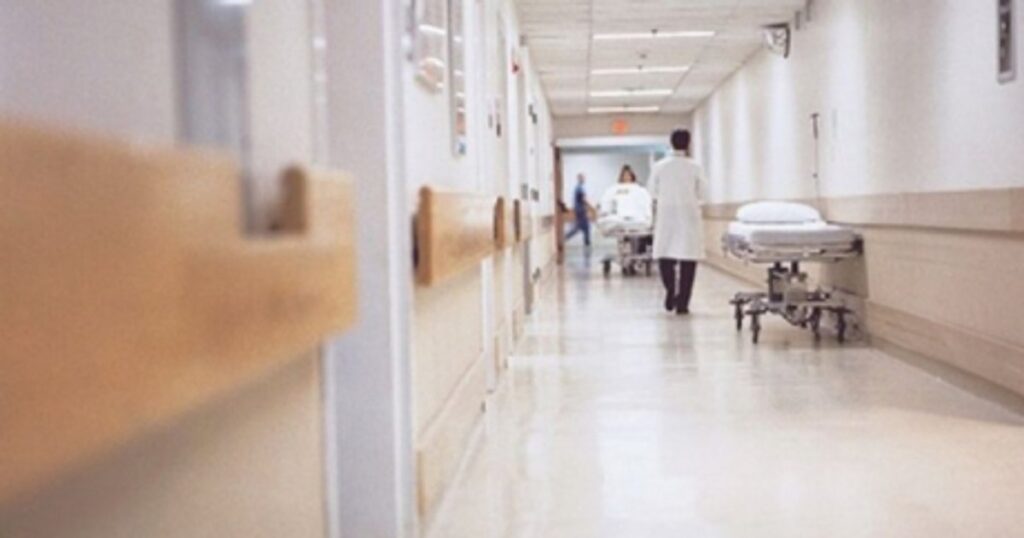 Shock study about young doctors: 80% are afraid to refuse unpaid guards, and 70% do not see a future in Romania